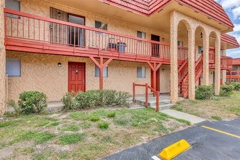 2864 N Powers Drive Orlando FL 32818