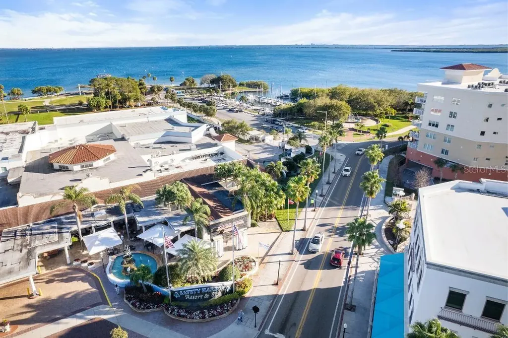 1301 Alameda Avenue Clearwater FL 33759