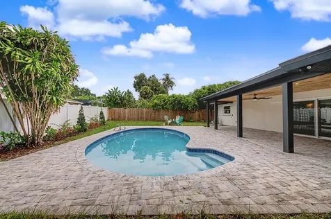 1301 Alameda Avenue Clearwater FL 33759