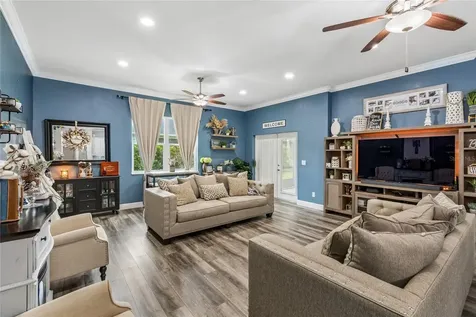 3004 Manitoba Avenue Groveland FL 34736