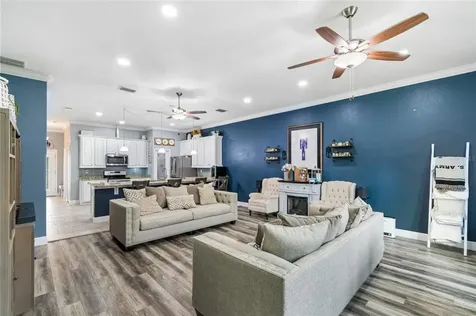3004 Manitoba Avenue Groveland FL 34736