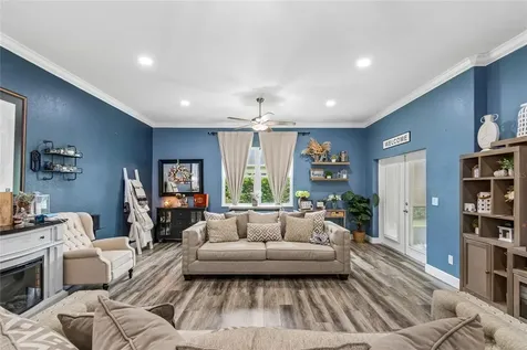3004 Manitoba Avenue Groveland FL 34736