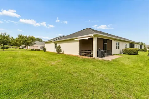 3004 Manitoba Avenue Groveland FL 34736