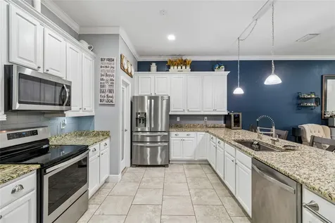 3004 Manitoba Avenue Groveland FL 34736