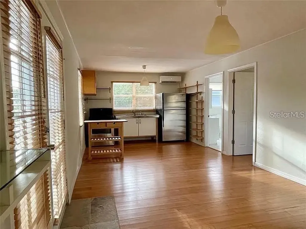 912 Druid Road E Clearwater FL 33756