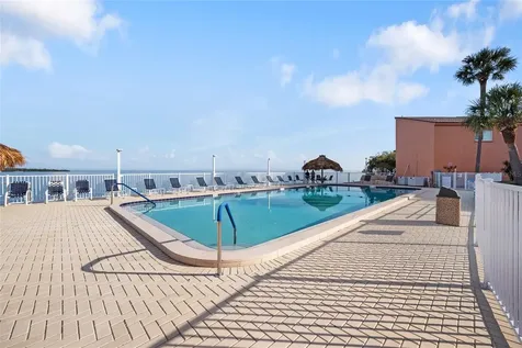 7432 Sunshine Skyway Lane S St Petersburg FL 33711