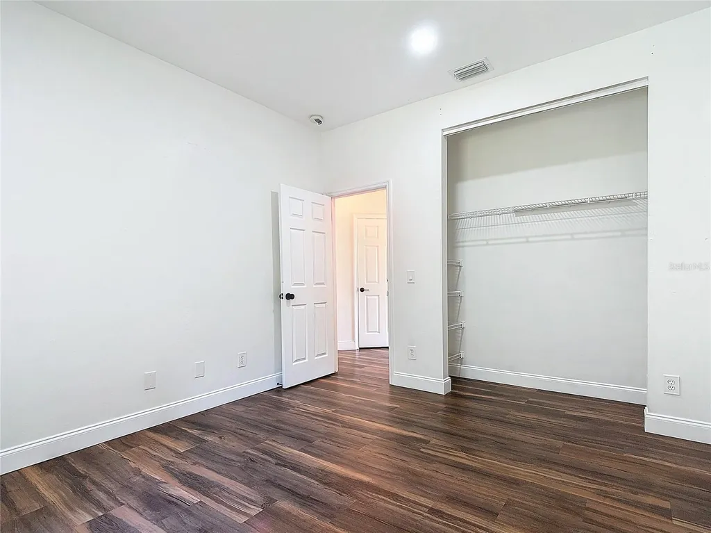130 16th Avenue NE Naples FL 34120