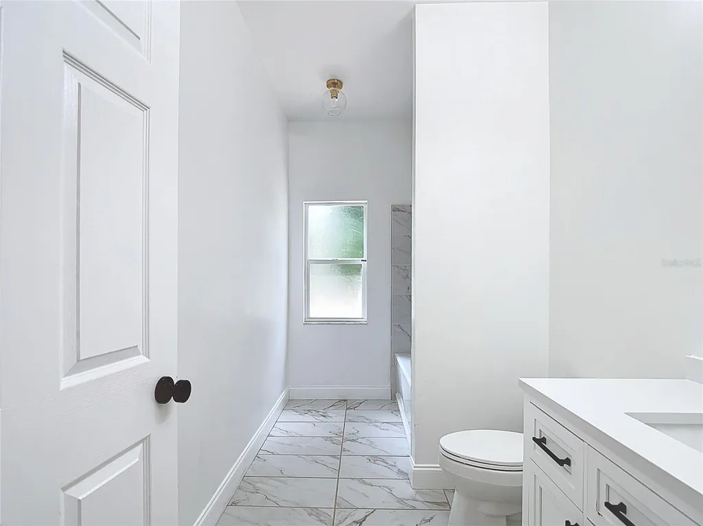 130 16th Avenue NE Naples FL 34120
