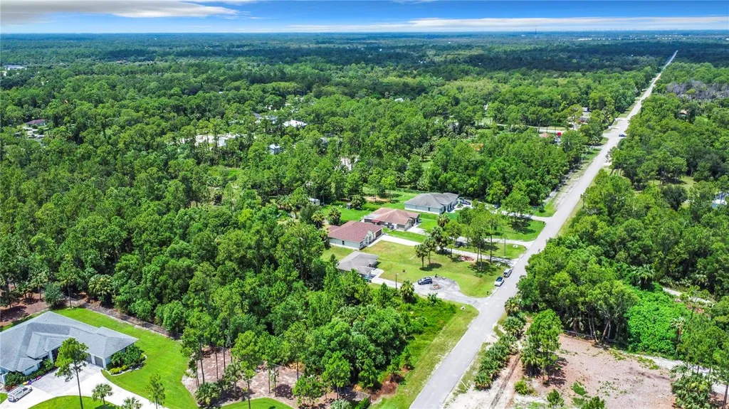 130 16th Avenue NE Naples FL 34120
