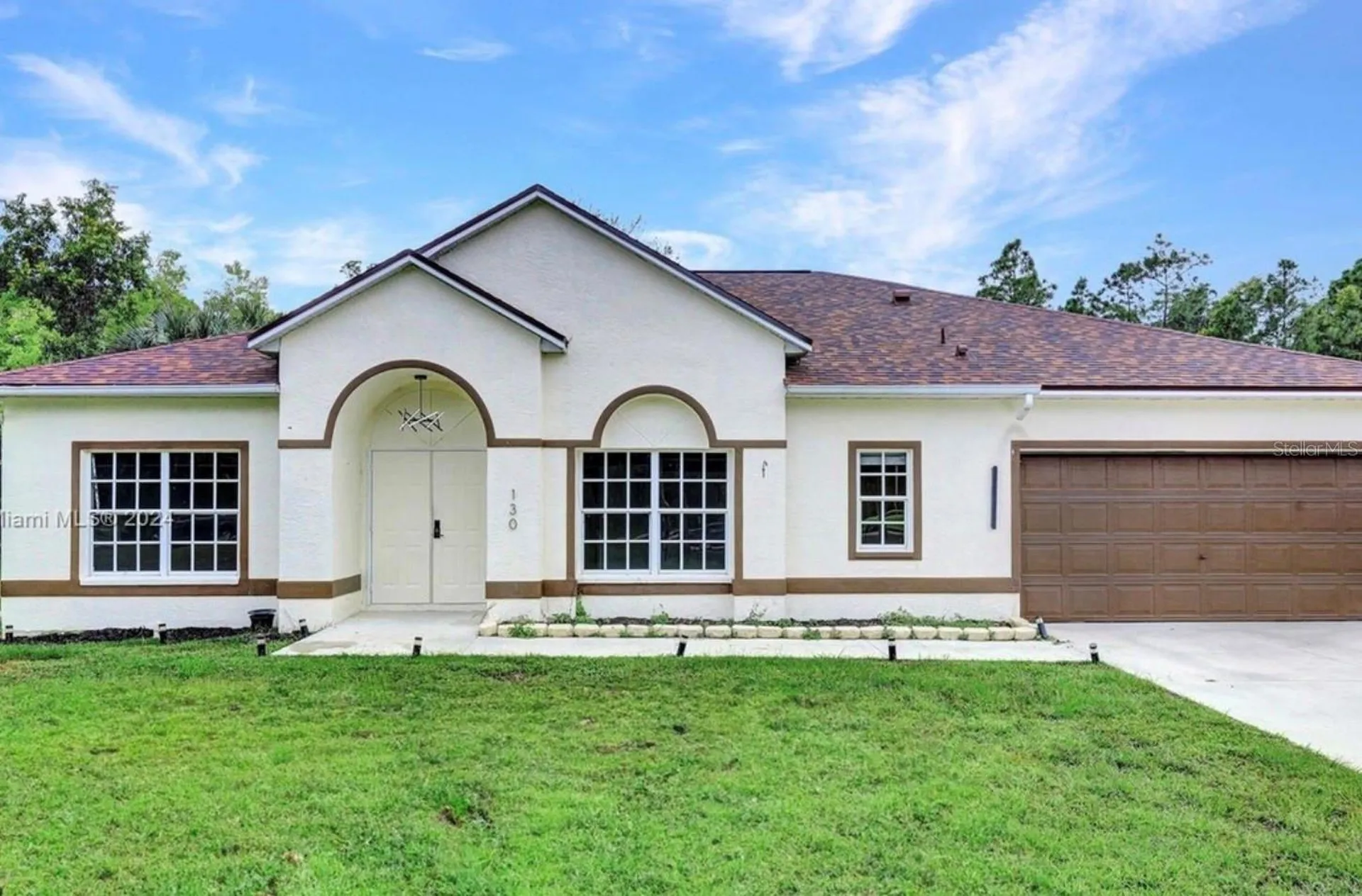 130 16th Avenue NE Naples FL 34120