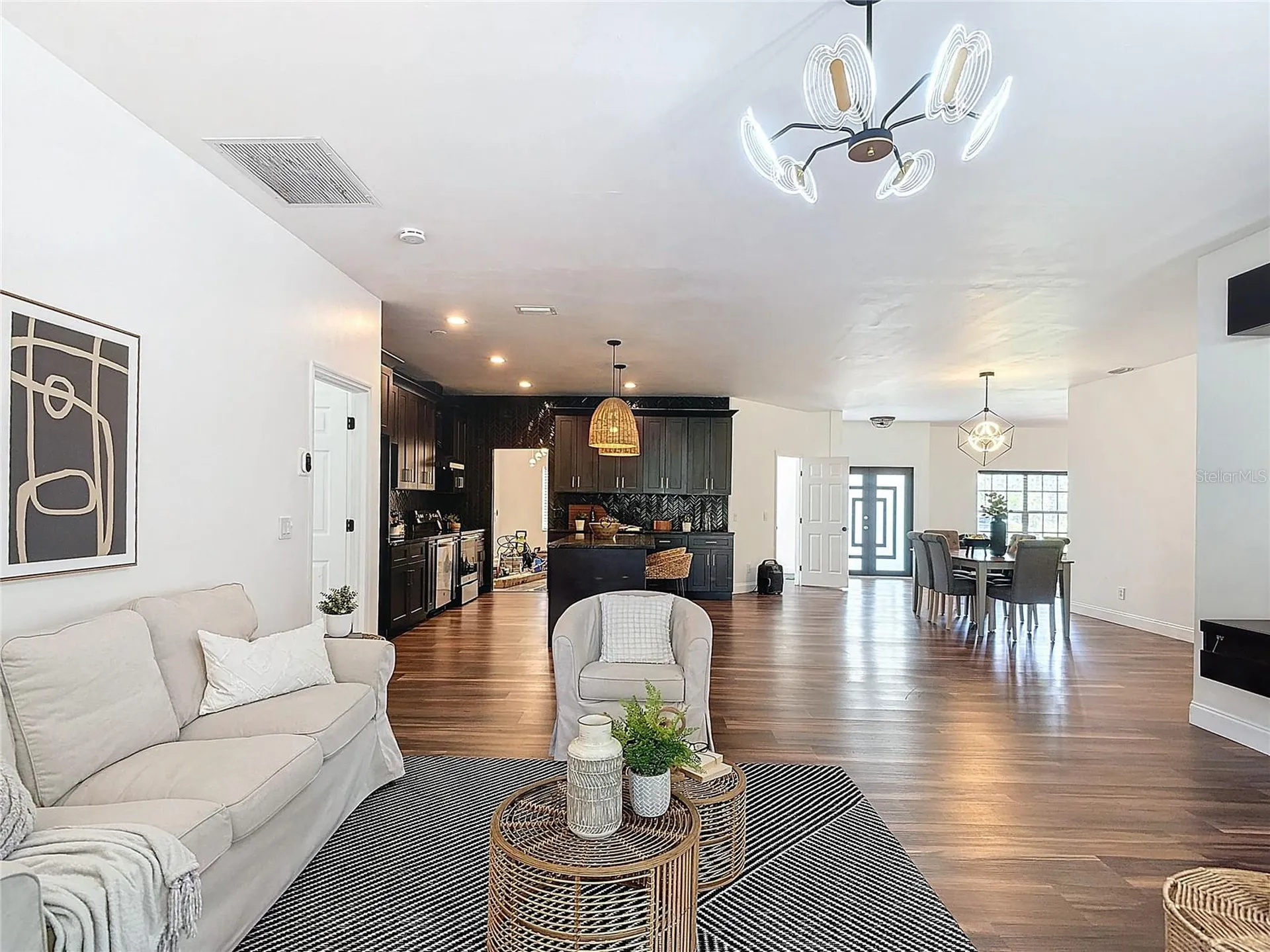 130 16th Avenue NE Naples FL 34120
