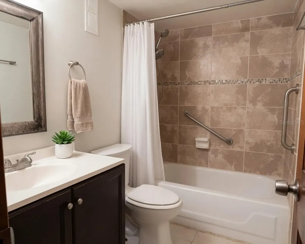 918 Lake Destiny Road Altamonte Springs FL 32714