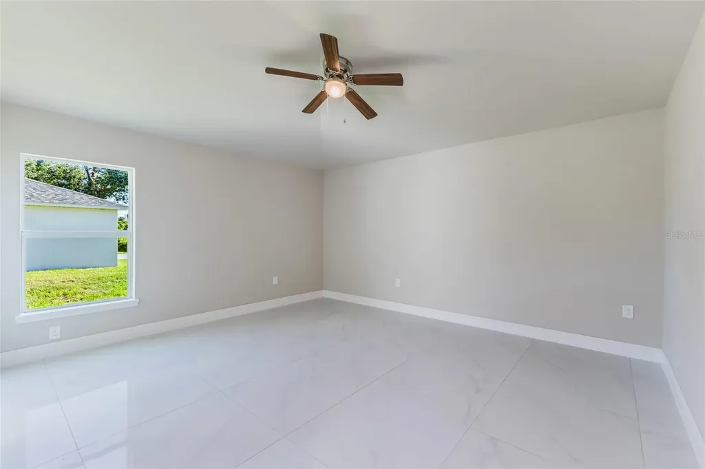 1962 Leghorn Street Lehigh Acres FL 33972