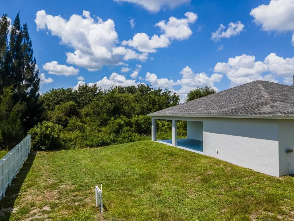 1962 Leghorn Street Lehigh Acres FL 33972
