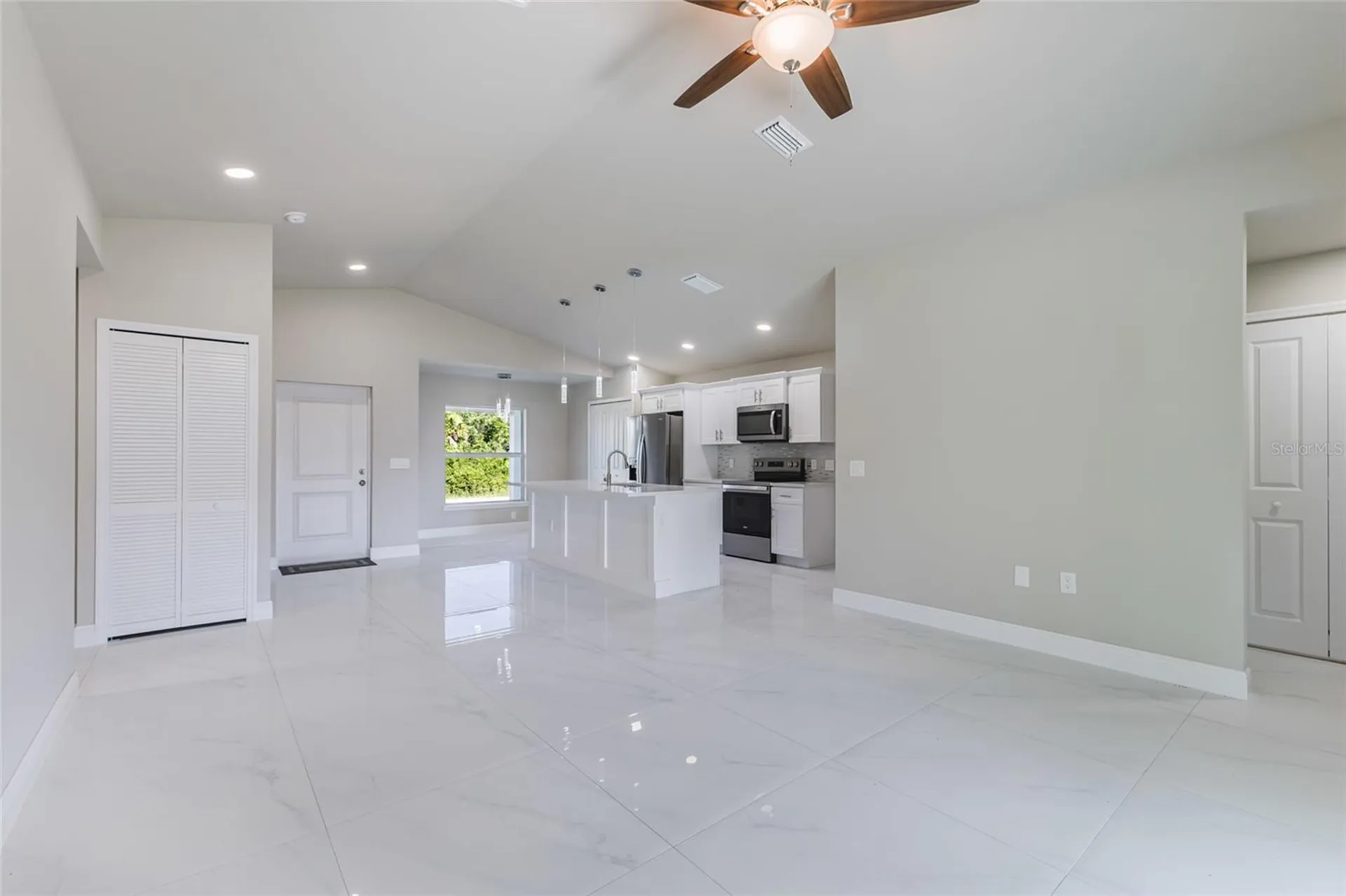 1962 Leghorn Street Lehigh Acres FL 33972