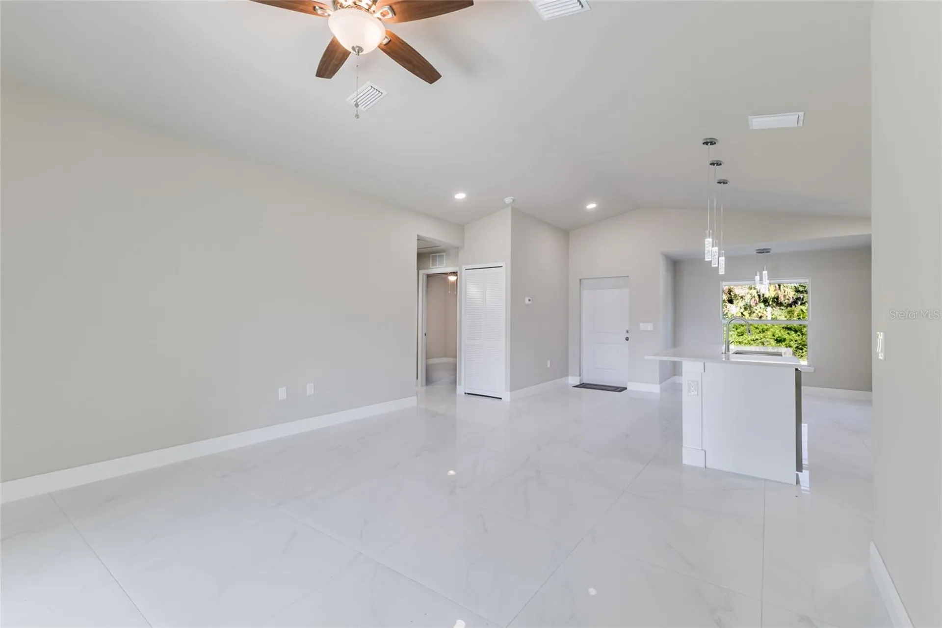 1962 Leghorn Street Lehigh Acres FL 33972