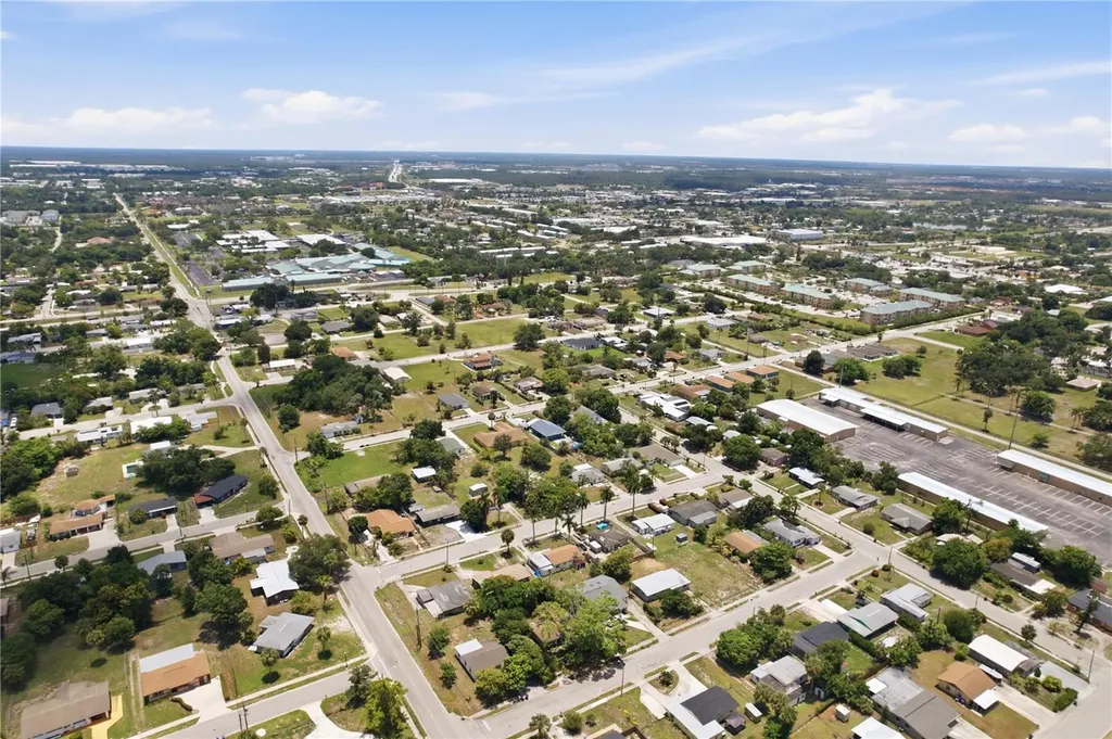 1629 Pawnee Street Fort Myers FL 33916