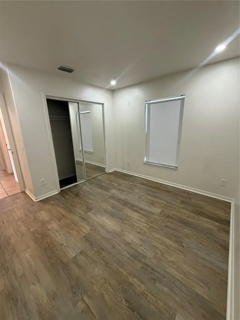 2210 Towering Oaks Circle Seffner FL 33584