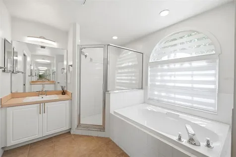 2210 Towering Oaks Circle Seffner FL 33584