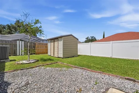 2210 Towering Oaks Circle Seffner FL 33584