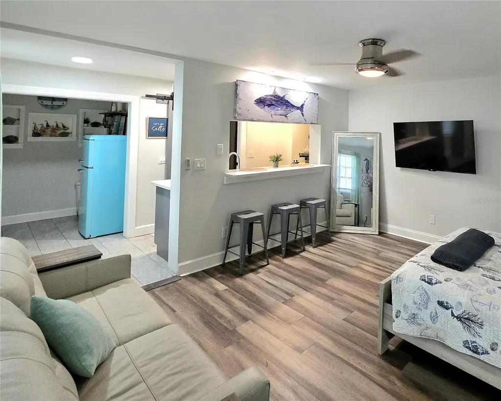 335 5th Avenue N St Petersburg FL 33701