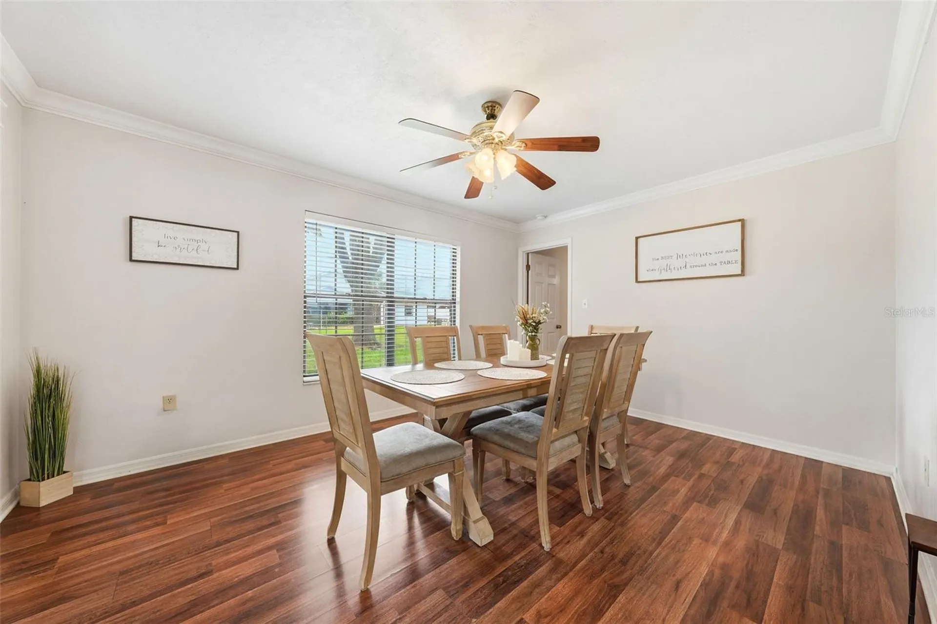 1805 Virginia Court Tavares FL 32778