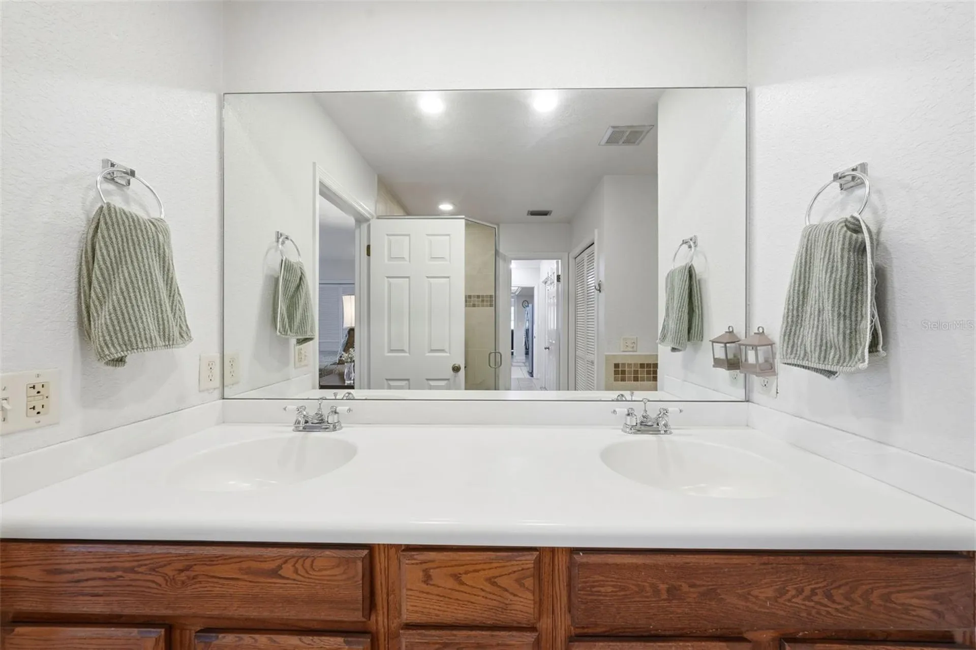 1805 Virginia Court Tavares FL 32778