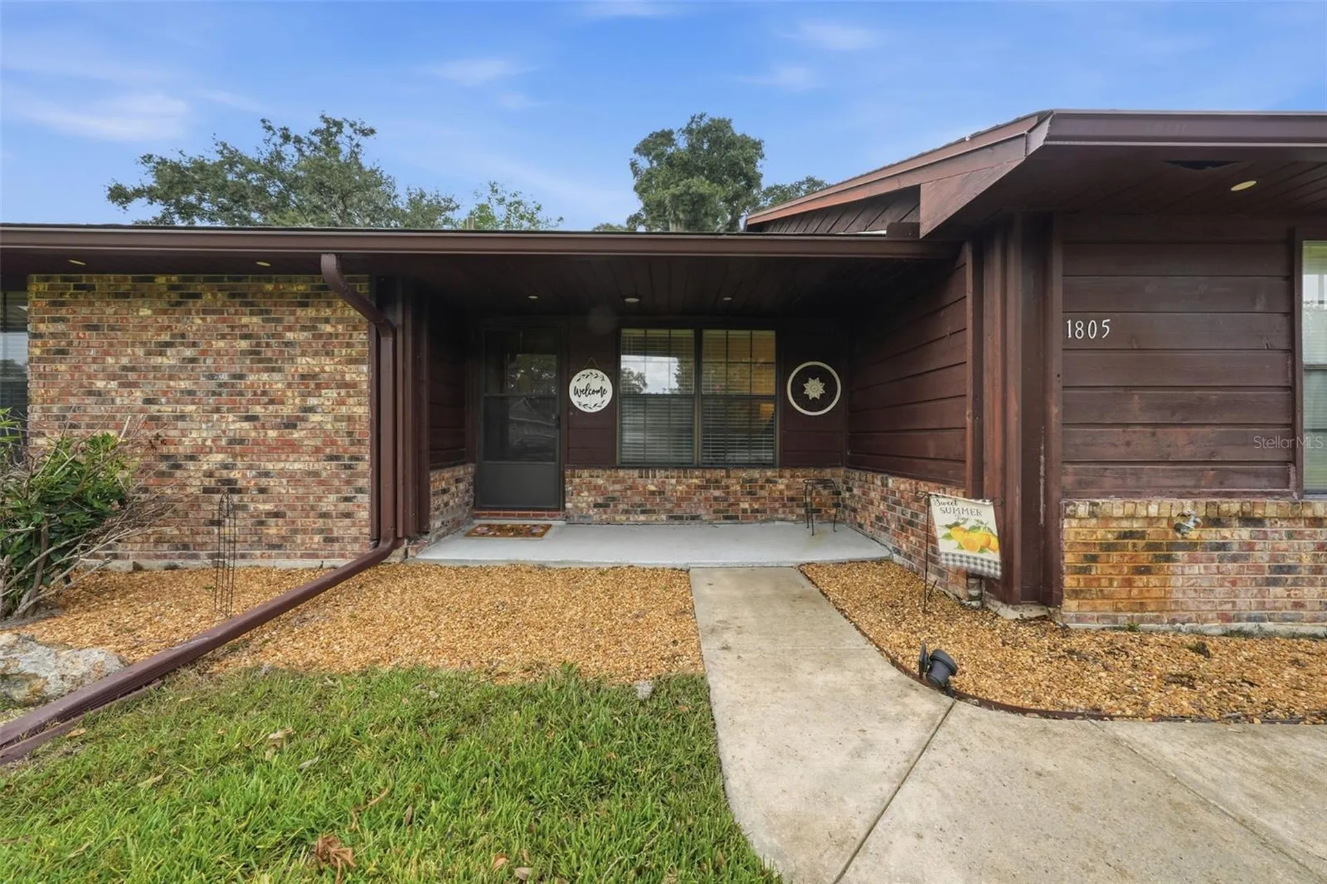 1805 Virginia Court Tavares FL 32778