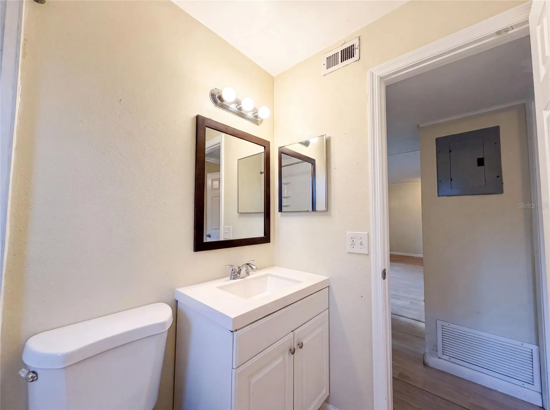 722 Virginia Lane Apopka FL 32703