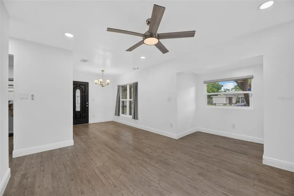 10004 N 25th Street Tampa FL 33612