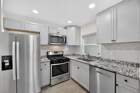 10004 N 25th Street Tampa FL 33612