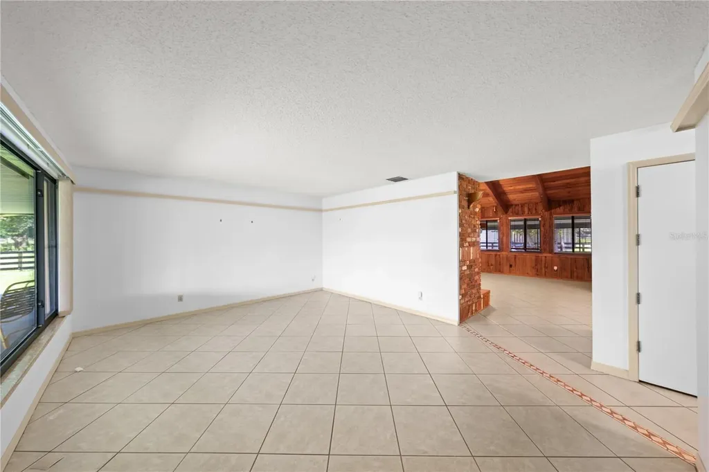 15111 NW 34th Terrace Okeechobee FL 34972