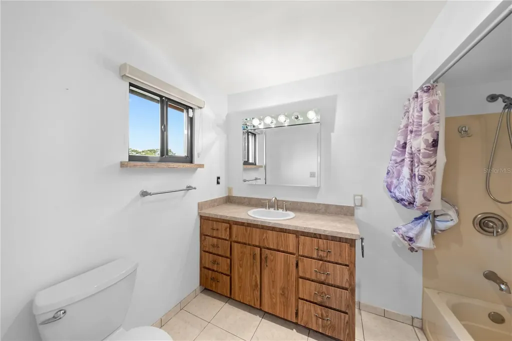 15111 NW 34th Terrace Okeechobee FL 34972