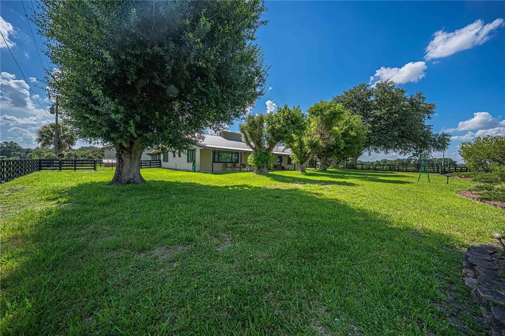 15111 NW 34th Terrace Okeechobee FL 34972