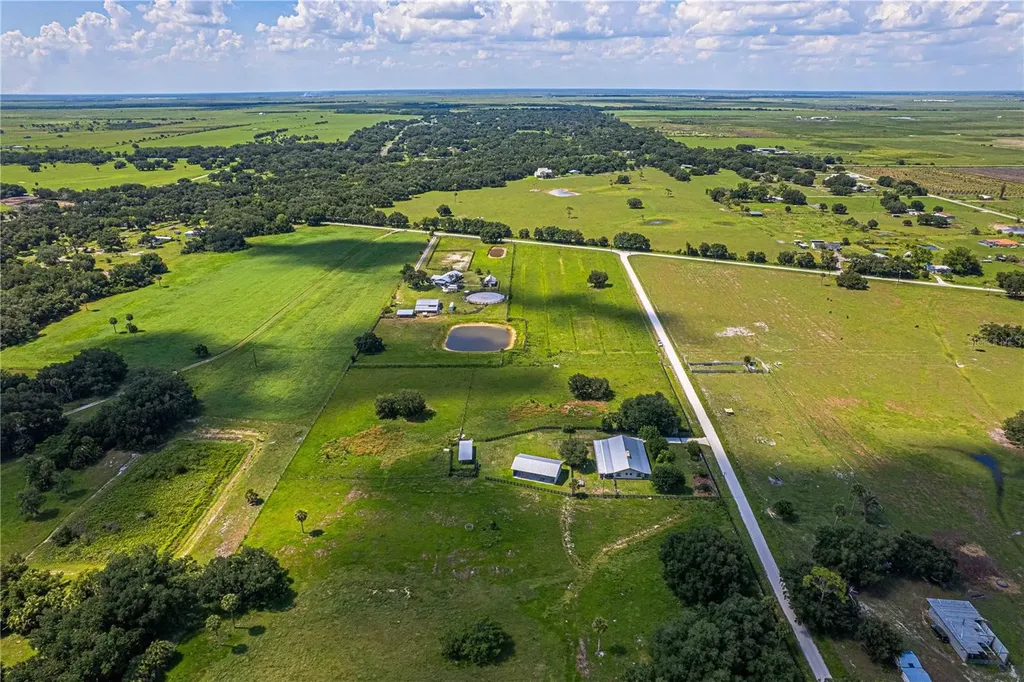 15111 NW 34th Terrace Okeechobee FL 34972