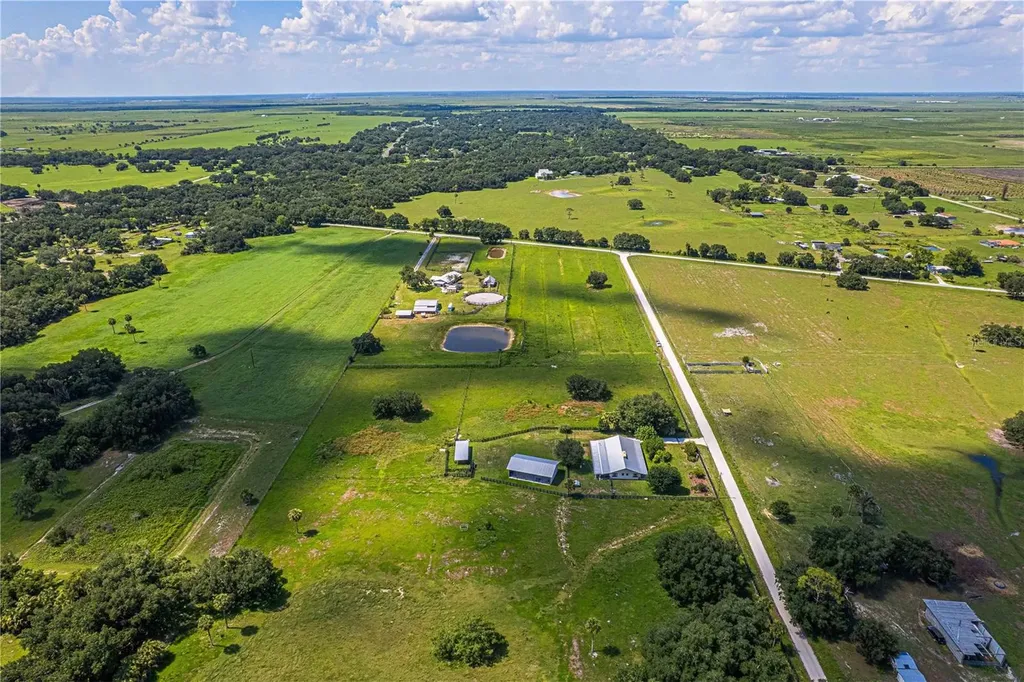 15111 NW 34th Terrace Okeechobee FL 34972