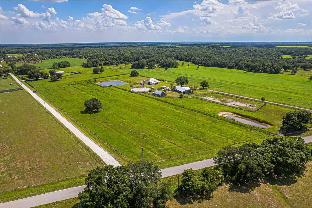 15111 NW 34th Terrace Okeechobee FL 34972