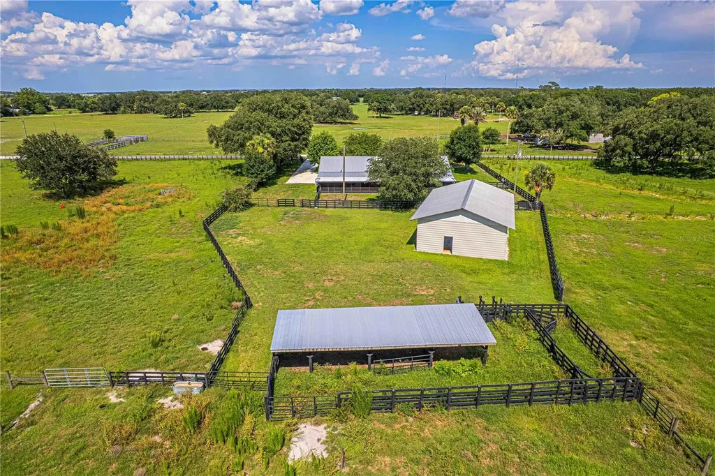 15111 NW 34th Terrace Okeechobee FL 34972
