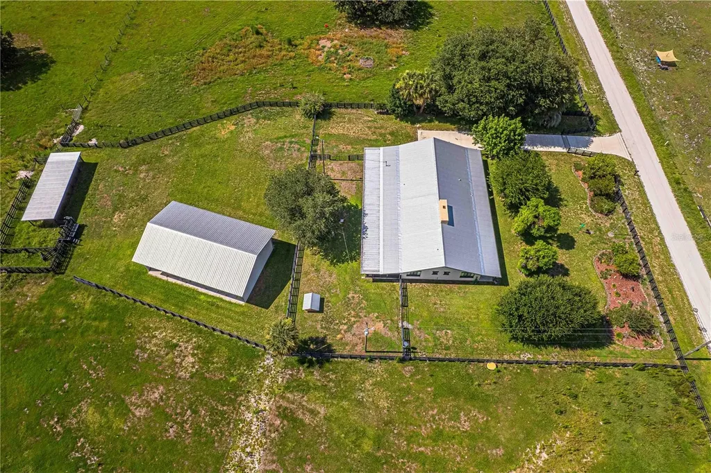 15111 NW 34th Terrace Okeechobee FL 34972