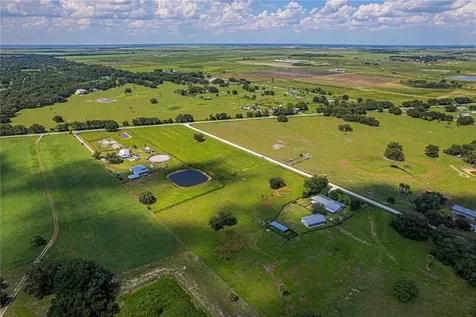15111 NW 34th Terrace Okeechobee FL 34972