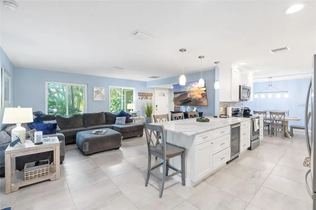 1070 Mccarty Street Dunedin FL 34698