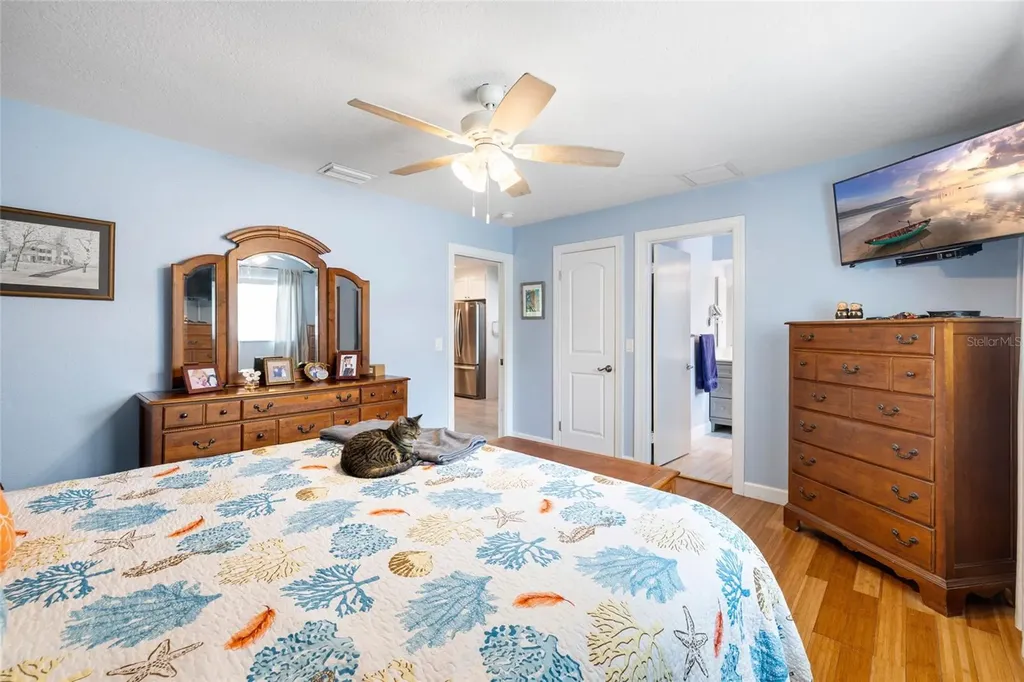 1070 Mccarty Street Dunedin FL 34698