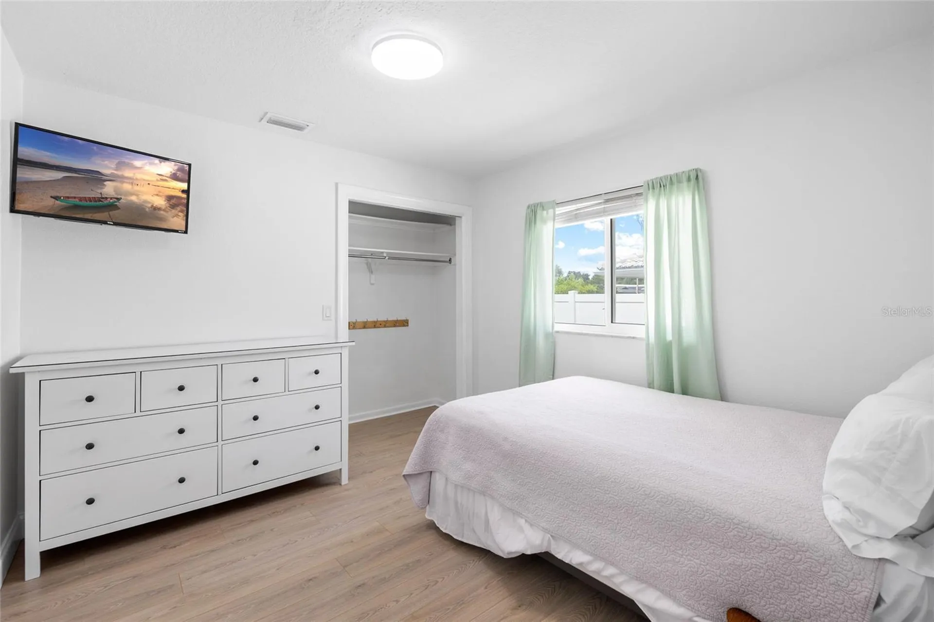 1070 Mccarty Street Dunedin FL 34698
