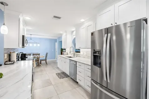 1070 Mccarty Street Dunedin FL 34698
