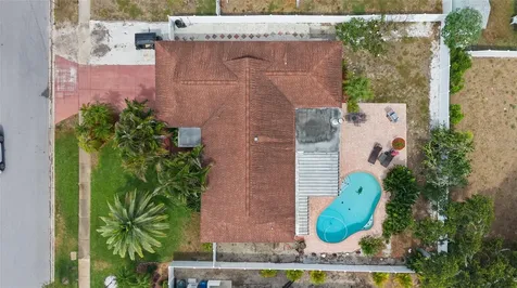 1070 Mccarty Street Dunedin FL 34698