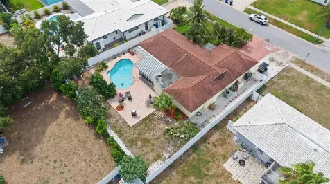 1070 Mccarty Street Dunedin FL 34698