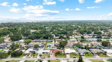 1070 Mccarty Street Dunedin FL 34698