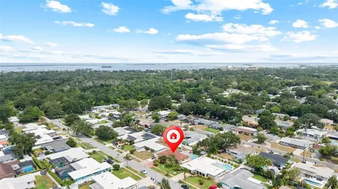 1070 Mccarty Street Dunedin FL 34698