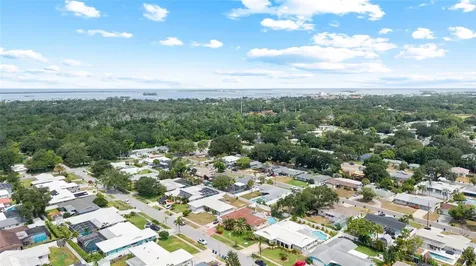 1070 Mccarty Street Dunedin FL 34698