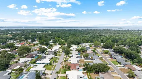 1070 Mccarty Street Dunedin FL 34698